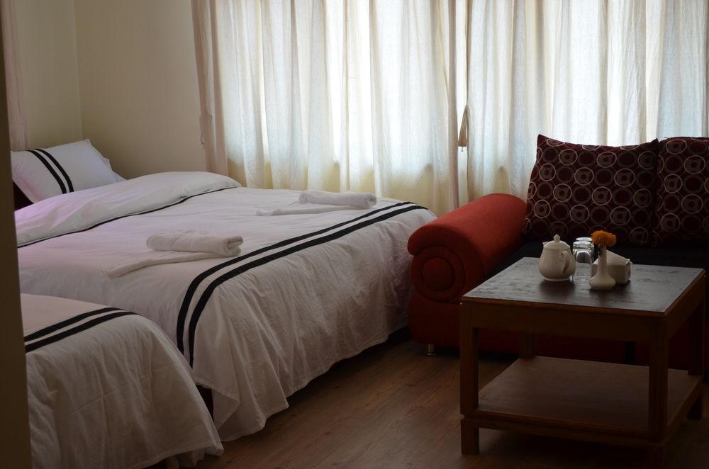 Hotel Amaryllis Катманду Екстер'єр фото